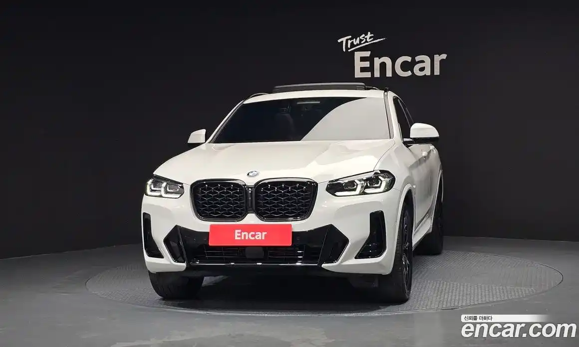 BMW X4 2024 2.0 автомат (гидро), фото 3