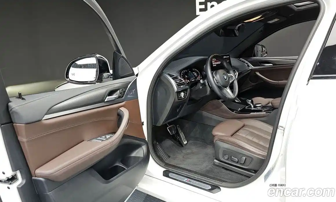 BMW X4 2024 2.0 автомат (гидро), фото 10