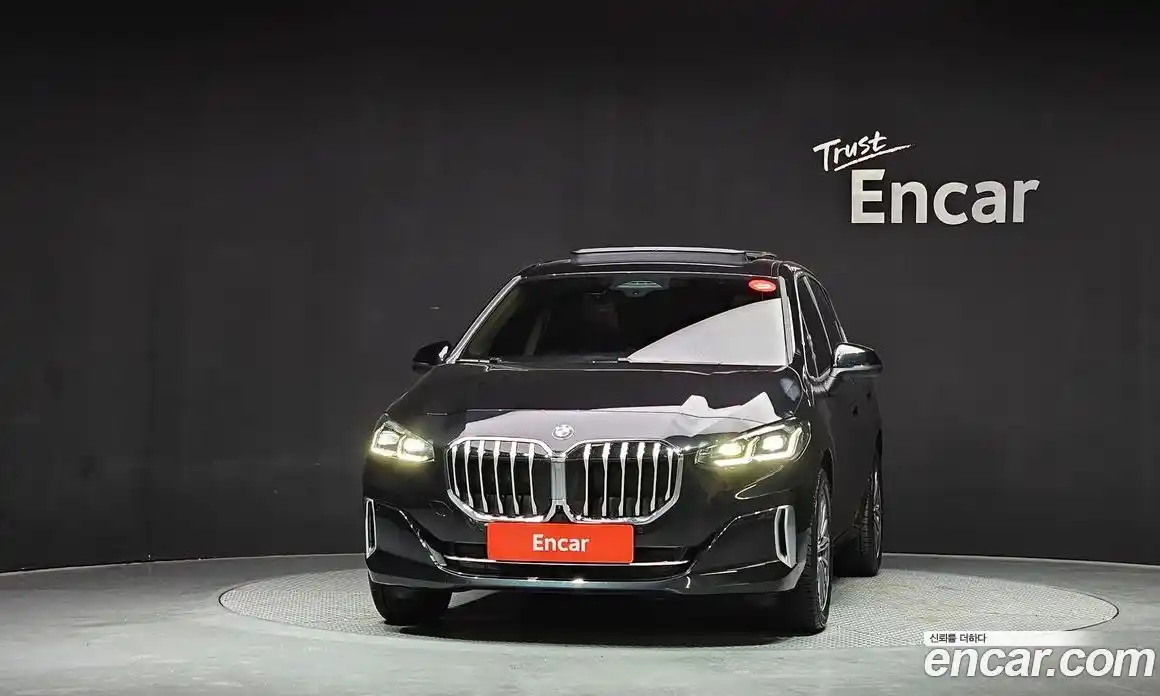 BMW 2 серия 2025 2.0 автомат (гидро), фото 3