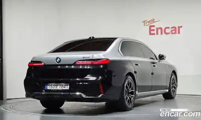 BMW 7 серия 2023 3.0 автомат (гидро), миниатюра 2