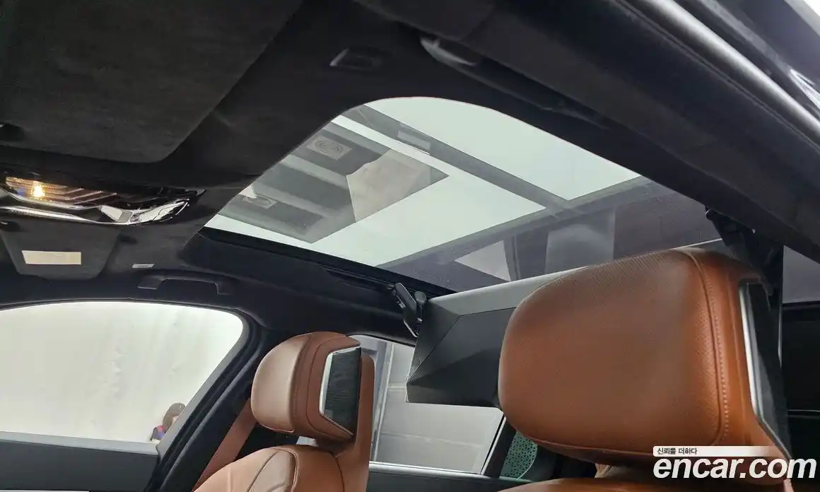 BMW 7 серия 2023 3.0 автомат (гидро), фото 25