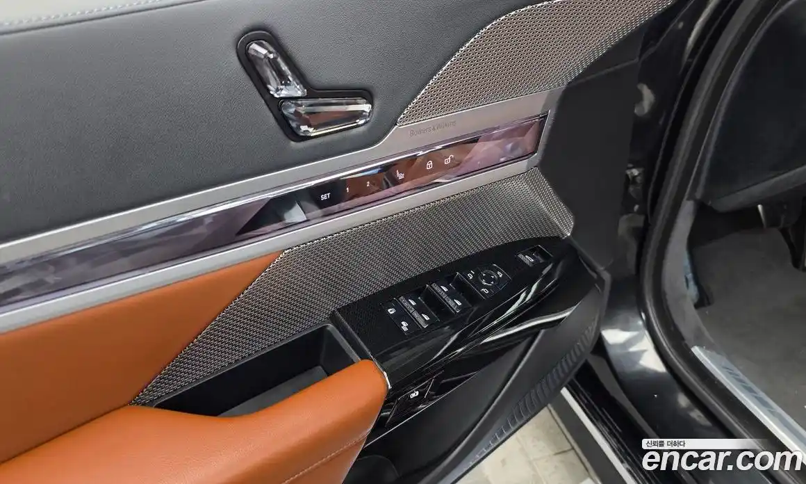 BMW 7 серия 2023 3.0 автомат (гидро), фото 38