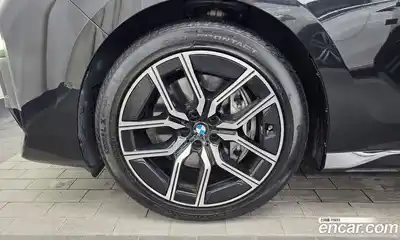 BMW 7 серия 2023 3.0 автомат (гидро), миниатюра 5