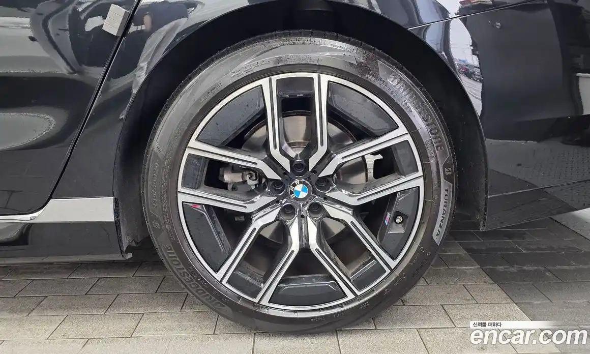 BMW 7 серия 2023 3.0 автомат (гидро), фото 7