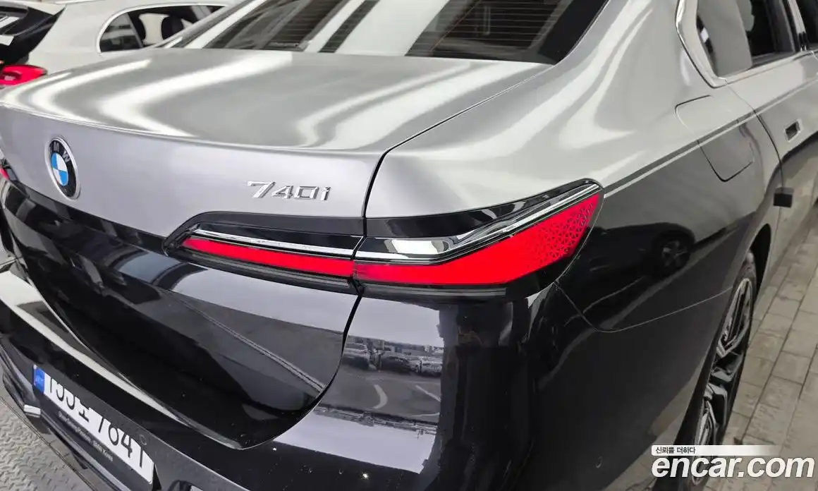BMW 7 серия 2023 3.0 автомат (гидро), фото 9