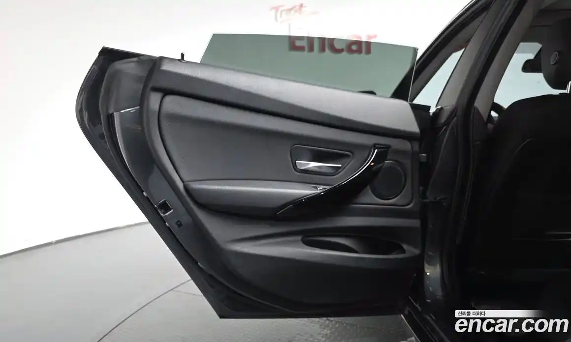 BMW 3 серия 2020 2.0 автомат (гидро), фото 15