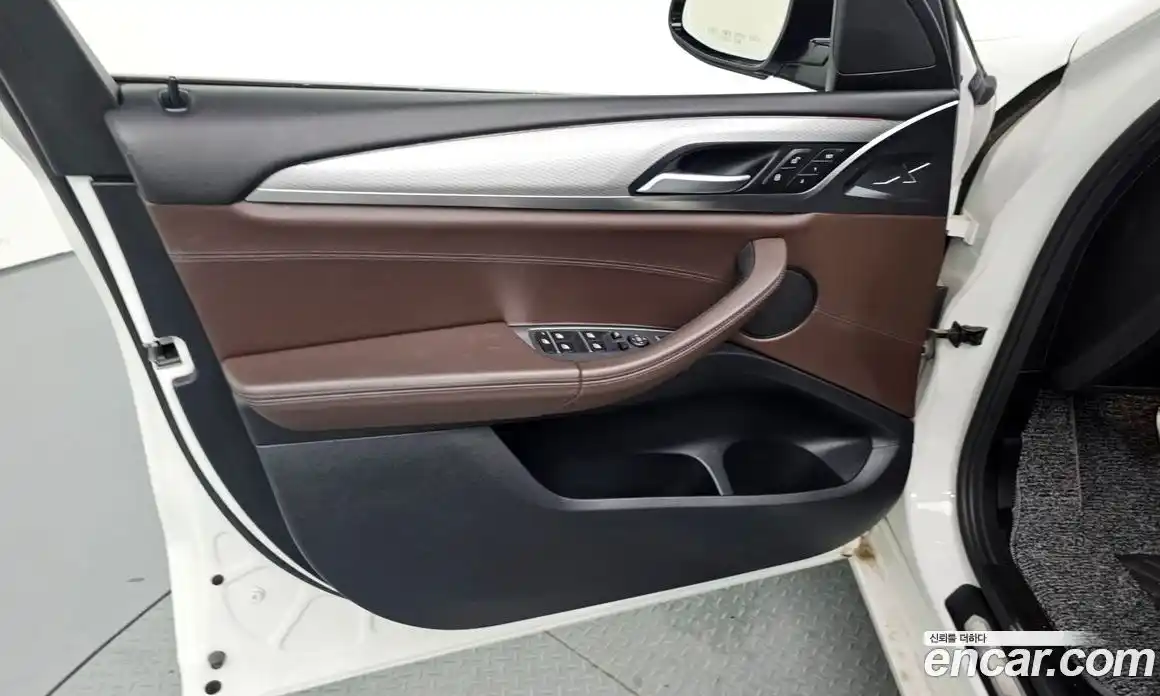BMW X3 2018 2.0 автомат (гидро), фото 14