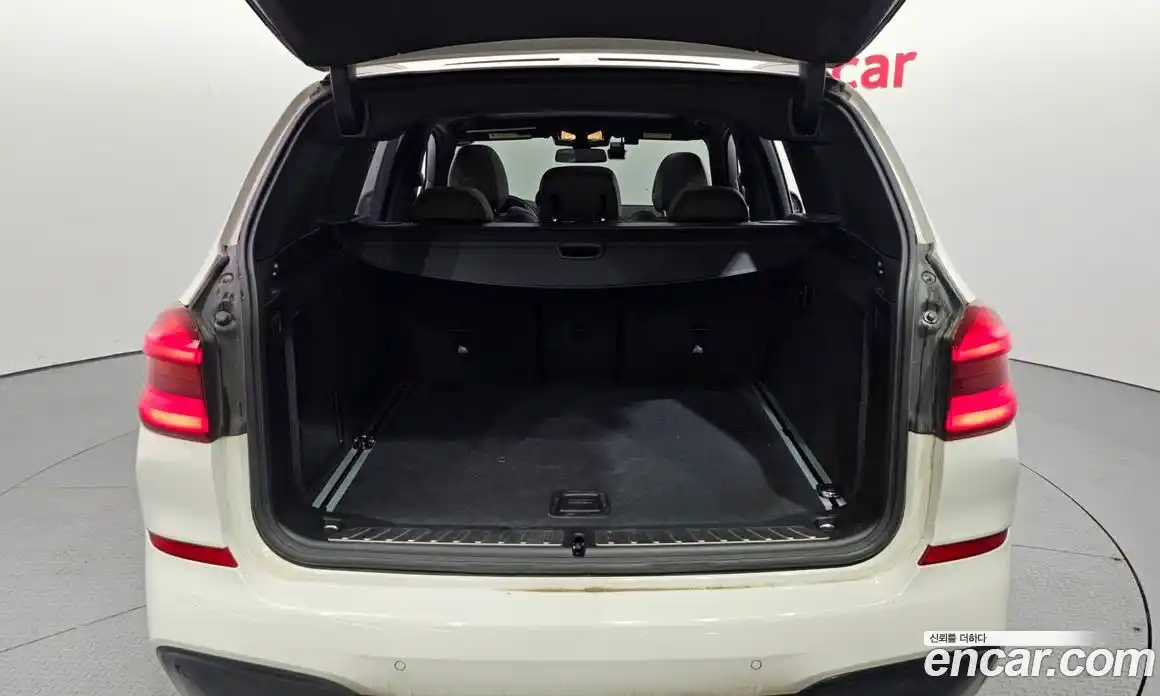BMW X3 2018 2.0 автомат (гидро), фото 23