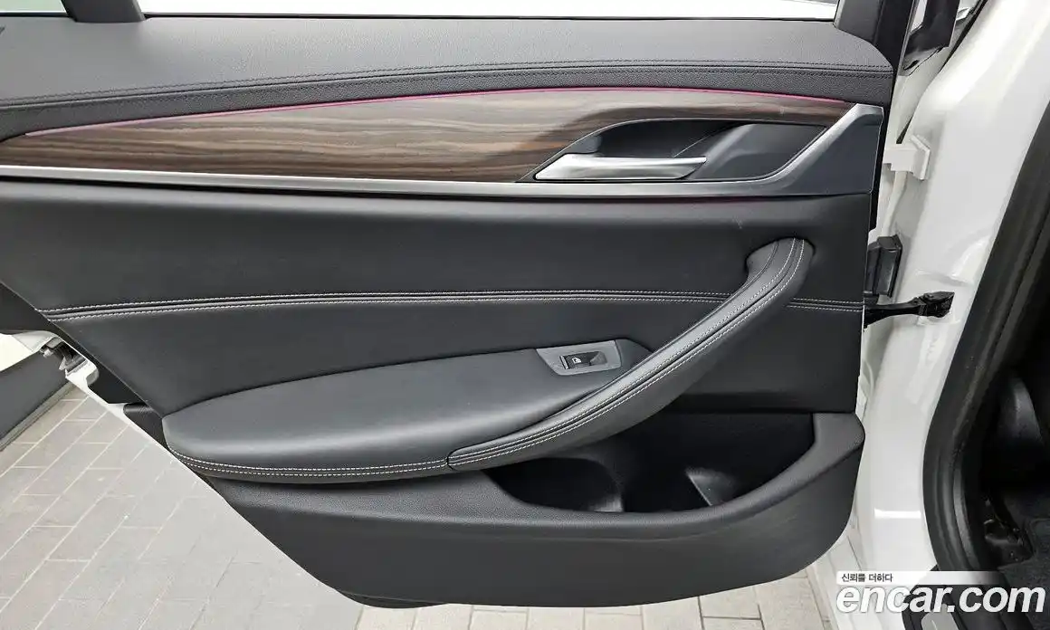 BMW 5 серия 2018 2.0 автомат (гидро), фото 15