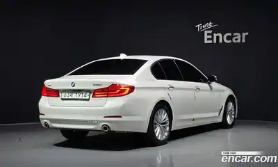 BMW 5 серия 2018 2.0 автомат (гидро), миниатюра 2