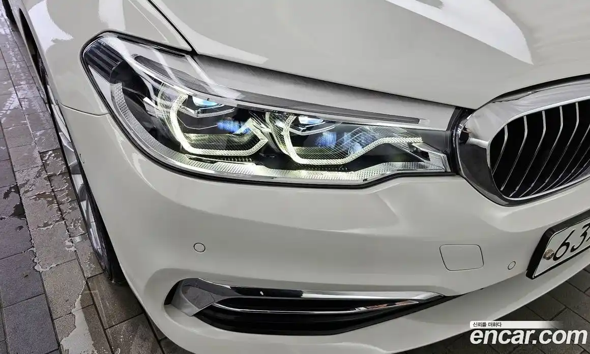 BMW 5 серия 2018 2.0 автомат (гидро), фото 8