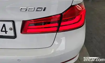 BMW 5 серия 2018 2.0 автомат (гидро), миниатюра 9