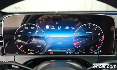 Mercedes-Benz E-Class 2025 2.0 автомат (гидро), миниатюра 8