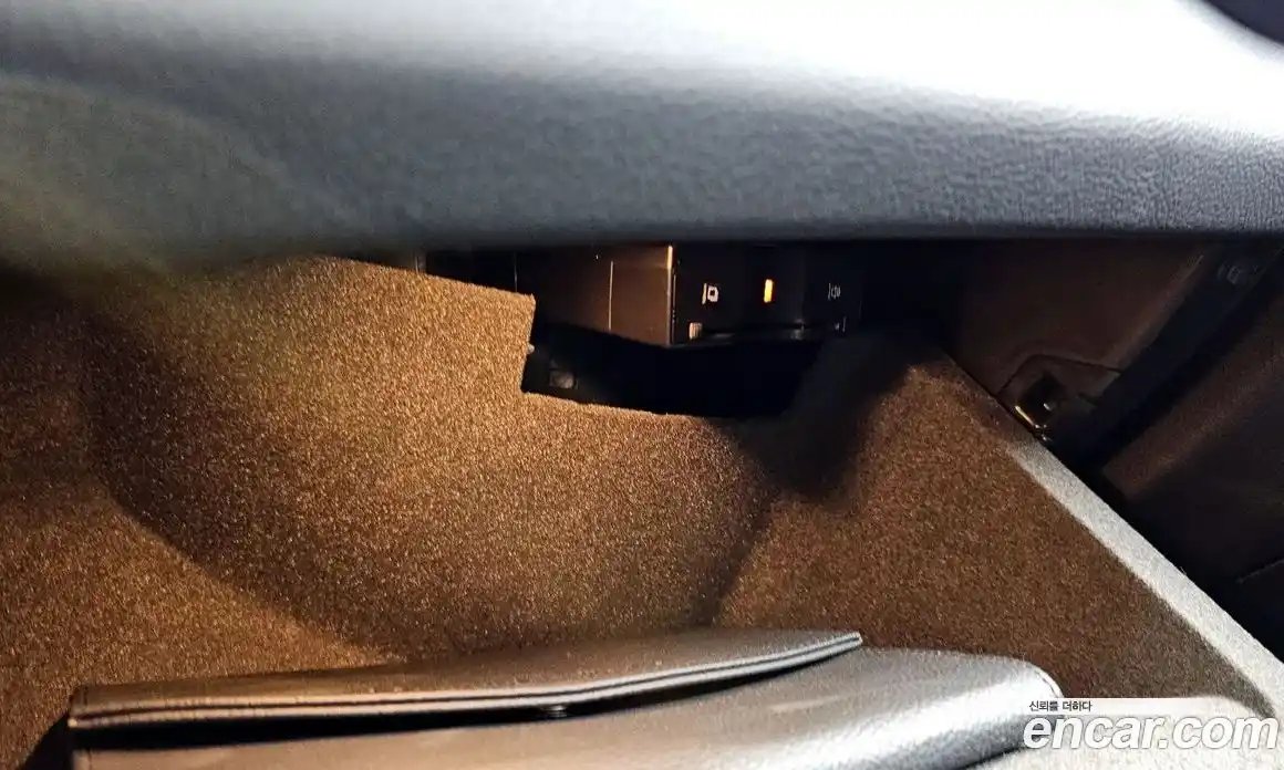 Mercedes-Benz GLA-Class 2017 2.0 гидро, фото 32 Mercedes-Benz GLA-Class 2017 2.0 гидро, фото 32