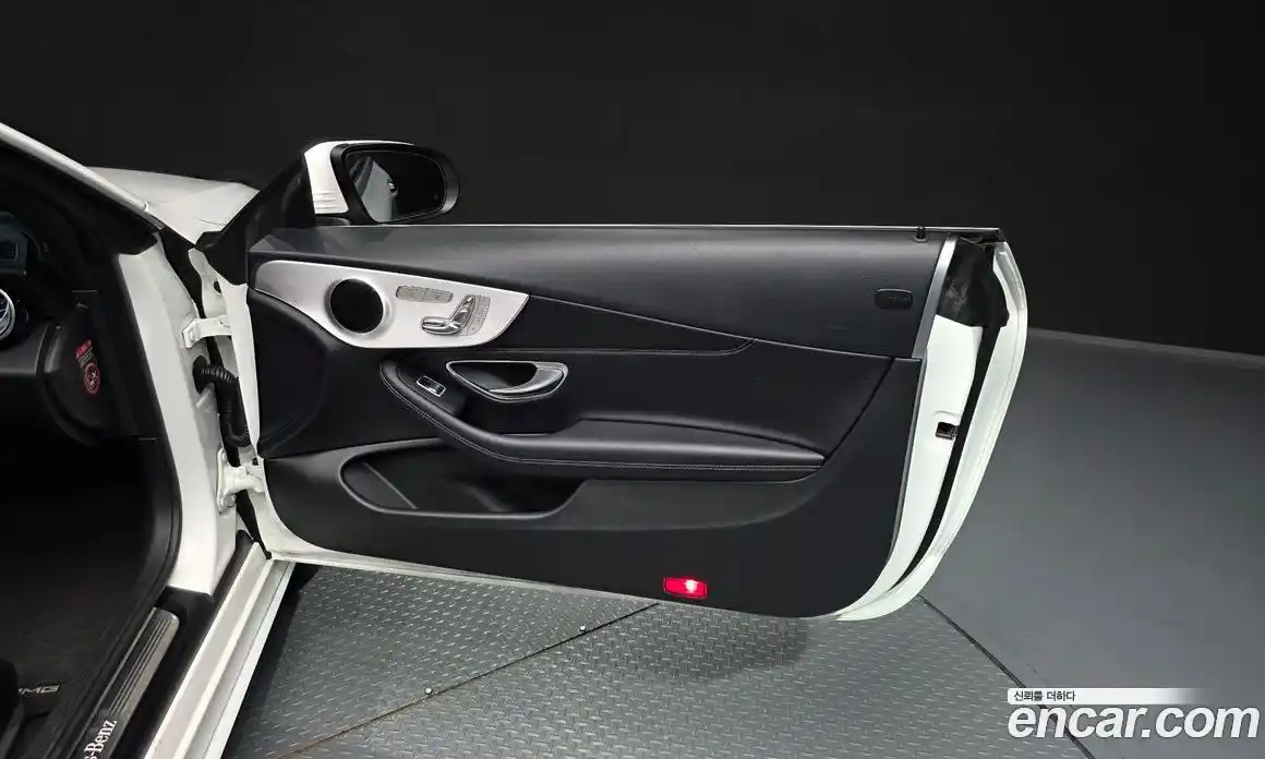 Mercedes-Benz C-Class 2018 2.0 гидро, фото 15