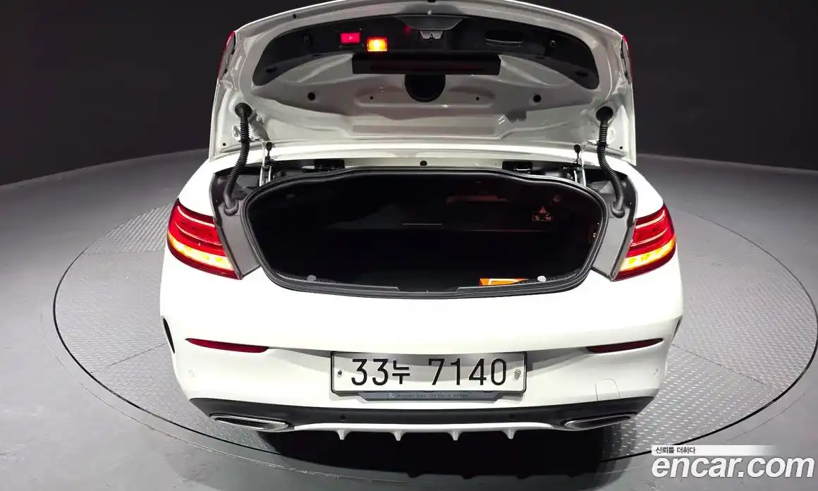 Mercedes-Benz C-Class 2018 2.0 гидро, фото 26