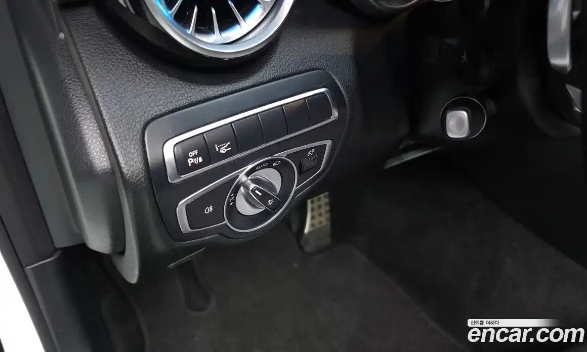 Mercedes-Benz C-Class 2018 2.0 гидро, фото 31