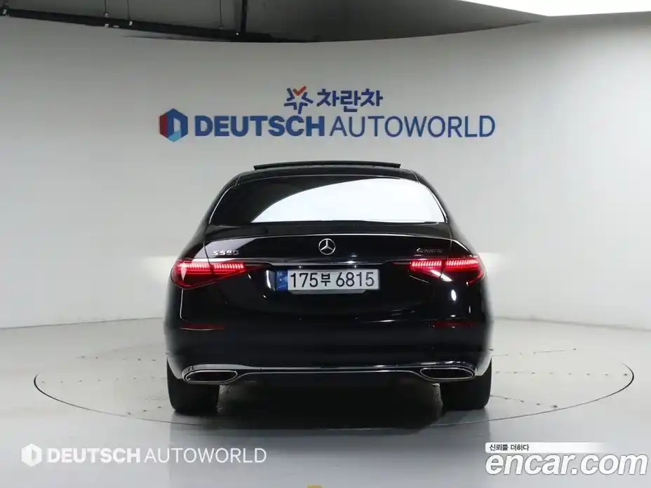 Mercedes-Benz S-Class 2022 4.0 автомат (гидро), фото 4