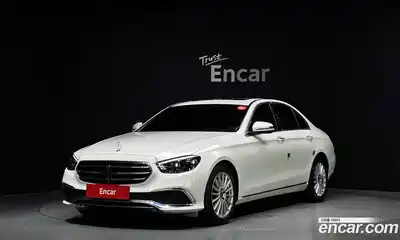 Mercedes-Benz E-Class, 2021, 77 476 км