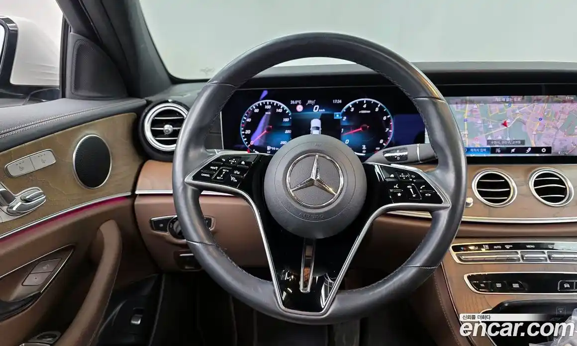 Mercedes-Benz E-Class 2021 2.0 автомат (гидро), фото 18