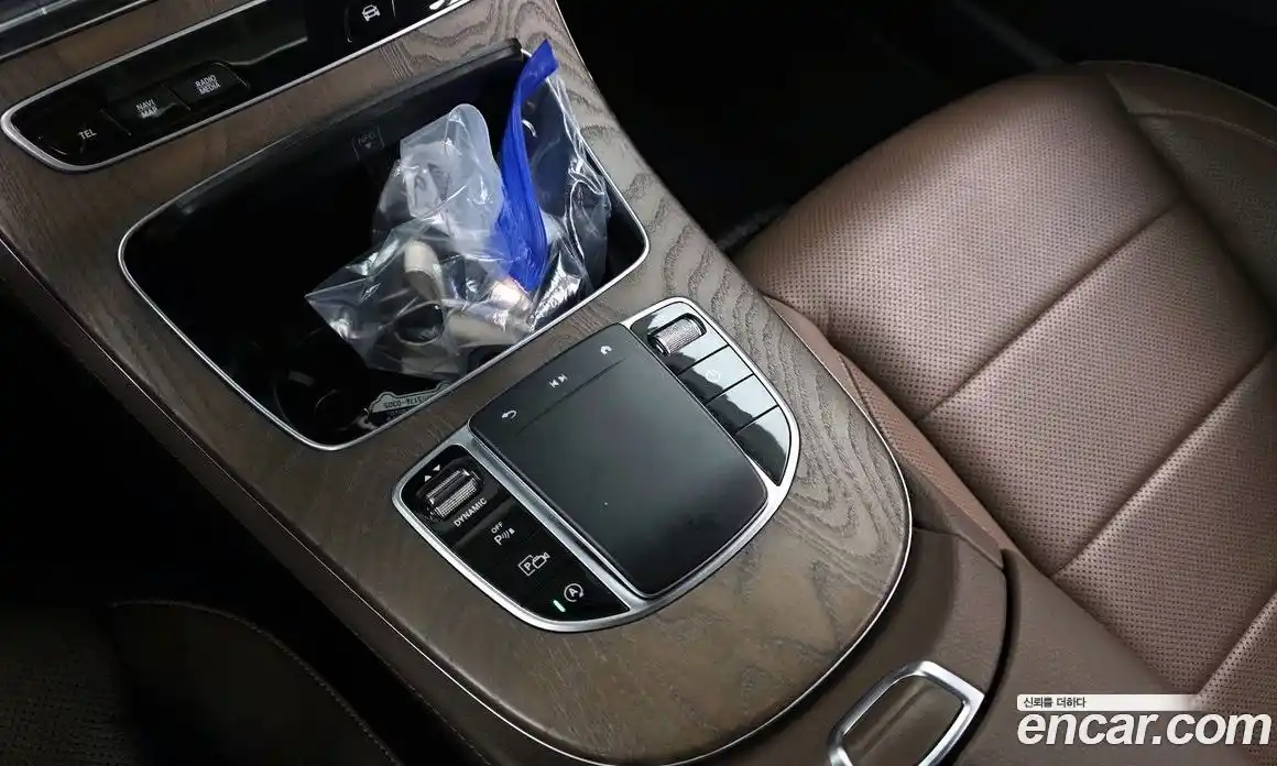 Mercedes-Benz E-Class 2021 2.0 автомат (гидро), фото 24