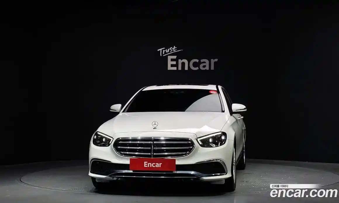Mercedes-Benz E-Class 2021 2.0 автомат (гидро), фото 3