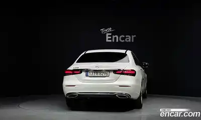 Mercedes-Benz E-Class 2021 2.0 автомат (гидро), миниатюра 4