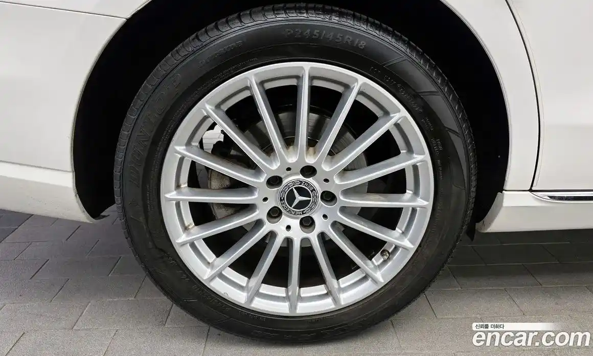 Mercedes-Benz E-Class 2021 2.0 автомат (гидро), фото 5