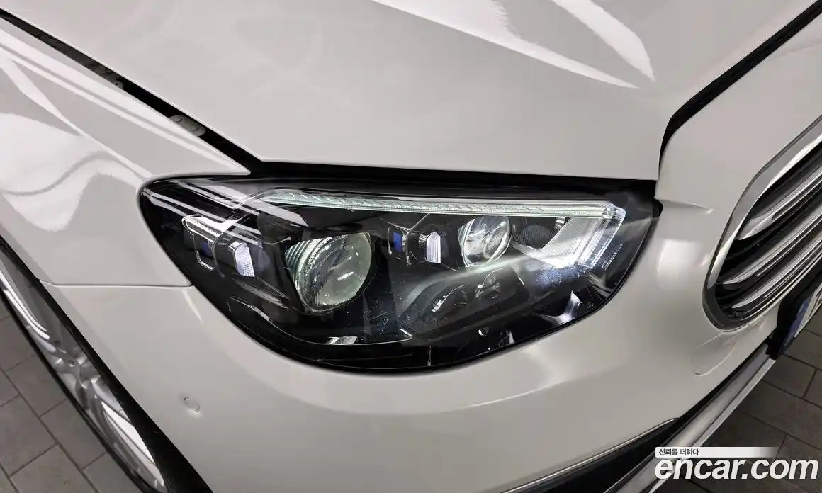 Mercedes-Benz E-Class 2021 2.0 автомат (гидро), фото 8