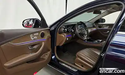 Mercedes-Benz E-Class 2017 1.9 автомат (гидро), миниатюра 10