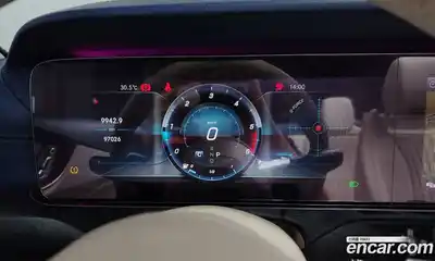 Mercedes-Benz E-Class 2018 1.9 автомат (гидро), миниатюра 11