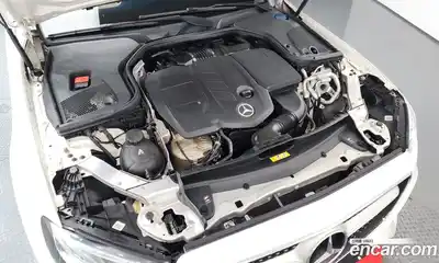 Mercedes-Benz E-Class 2018 1.9 автомат (гидро), миниатюра 6