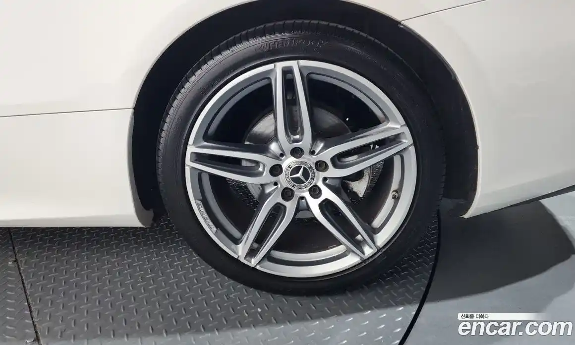 Mercedes-Benz E-Class 2018 1.9 автомат (гидро), фото 7