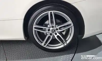 Mercedes-Benz E-Class 2018 1.9 автомат (гидро), миниатюра 7