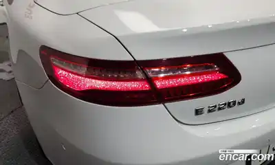 Mercedes-Benz E-Class 2018 1.9 автомат (гидро), миниатюра 9