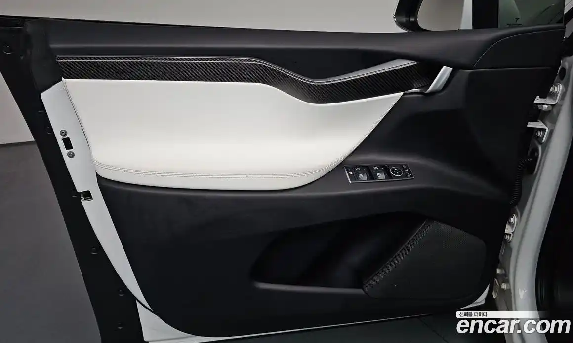 Tesla Model X 2018 0.3 гидро, фото 13