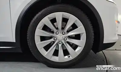 Tesla Model X 2018 0.3 гидро, миниатюра 4