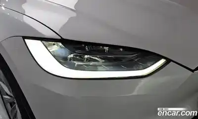 Tesla Model X 2018 0.3 гидро, миниатюра 7