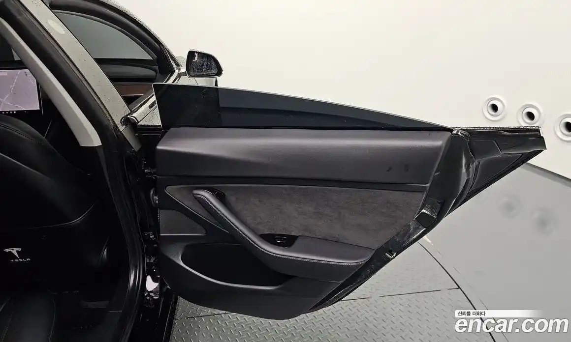 Tesla Model 3 2020 0.1 гидро, фото 15