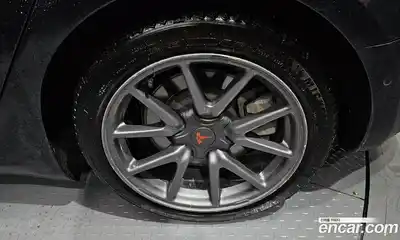 Tesla Model 3 2020 0.1 гидро, миниатюра 7
