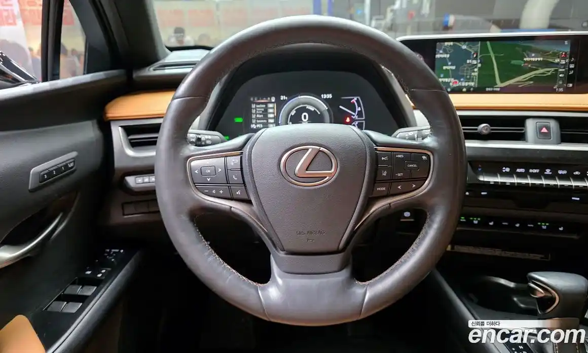Lexus UX 2019 2.0 гидро, фото 19