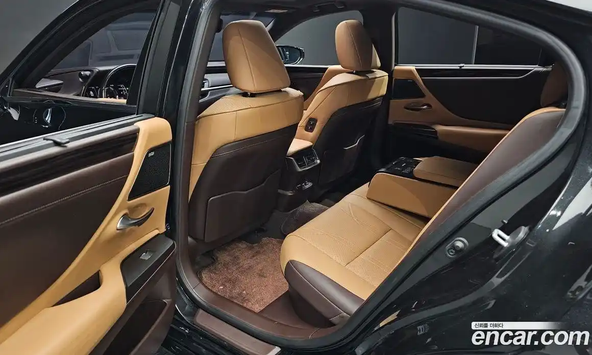 Lexus ES 2020 2.5 гидро, фото 18