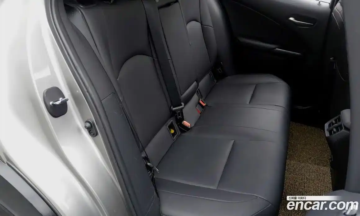 Lexus UX 2019 2.0 гидро, фото 11