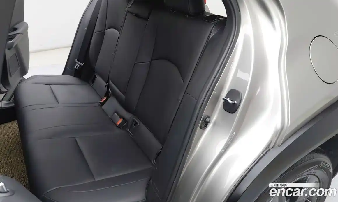 Lexus UX 2019 2.0 гидро, фото 20