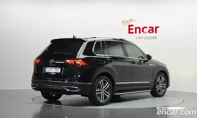 Volkswagen Tiguan 2023 2.0 автомат (гидро), миниатюра 2