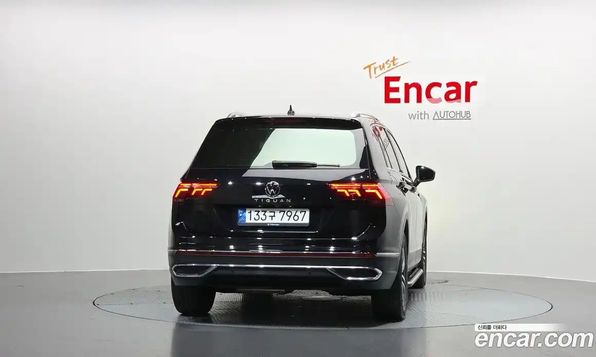 Volkswagen Tiguan 2023 2.0 автомат (гидро), фото 4