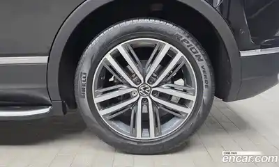 Volkswagen Tiguan 2023 2.0 автомат (гидро), миниатюра 7