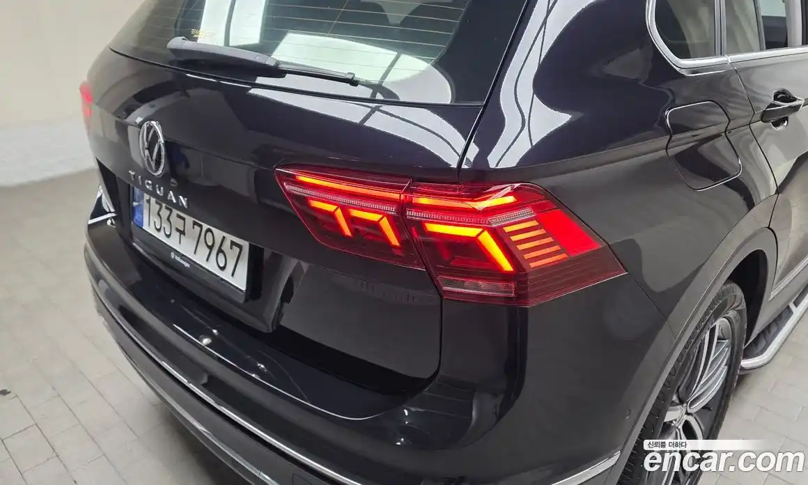 Volkswagen Tiguan 2023 2.0 автомат (гидро), фото 9