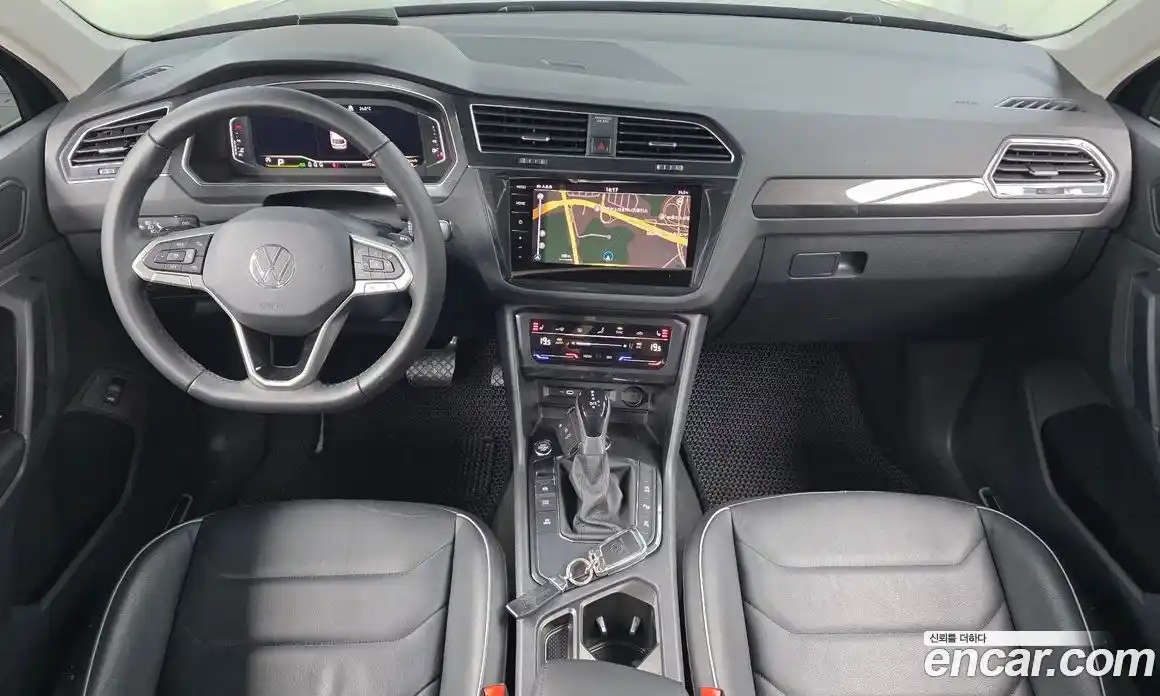 Volkswagen Tiguan 2023 2.0 автомат (гидро), фото 10