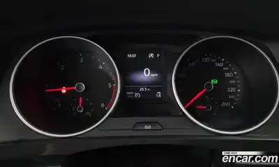 Volkswagen Tiguan 2018 2.0 автомат (гидро), миниатюра 11